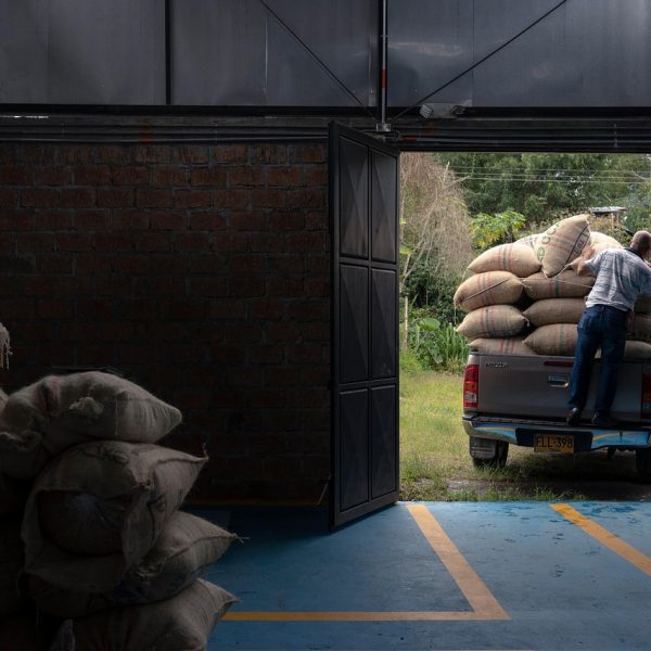 banks urge rbi for export relief extension amidst global trade headwinds